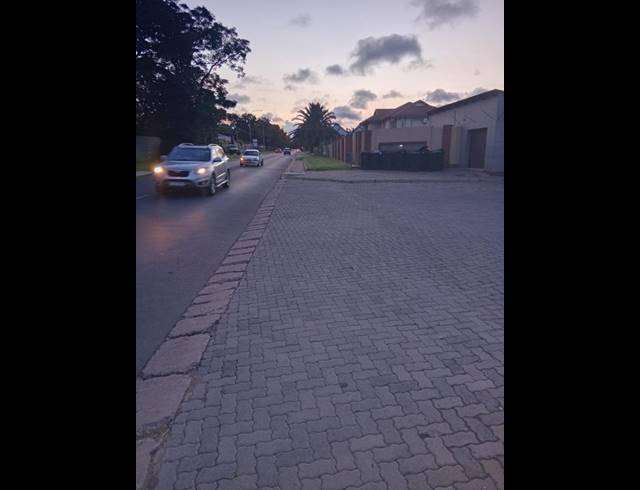 2 BEDROOM APARTMENT FOR SALE IN RYNFIELD